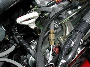 Those w/ Autometer boost gauge...pls help w/ install-dscn0012.jpg