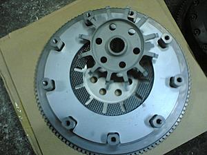 New clutch pictures: Ogura Carbon Clutch-floating-centre.jpg