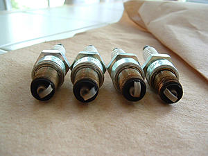 what does my spark plugs tell you?-dscf0069.jpg