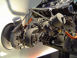 bracing an ebay turbo manifold-renaultstrut.jpg