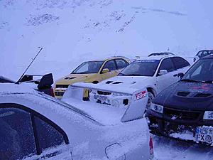 Hood Vent in Winter-parking-klein.jpg