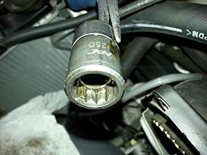 Mitsubishi left a socket in my engine from the assembly line-cjwxoqx.jpg