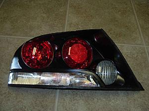 HOW TO: Taillight Blackout-dscf0232.jpg