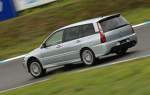 Evo wagon.-06.mitsubishi.evo9.wagon.act.r34.2.500.jpg