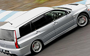 Evo wagon.-06.mitsubishi.evo9.wagon.drift.rear.500.jpg