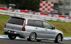 Evo wagon.-06.mitsubishi.evo9.wagon.r34.500.jpg