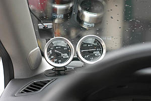 Blitz AC Gauges installed-gauges.jpg