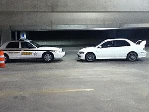 Blocking in the Sheriff, kicked out of garage ( pictures )-photo-3.jpg