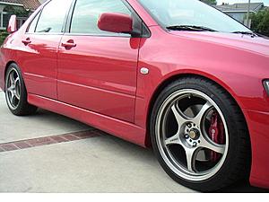 5ZIGEN FN01R-C 18&quot; on a Rally Red-evo8samping.jpg