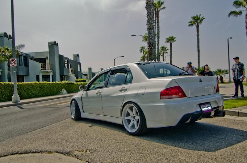 Name:  hellaflush20110058.jpg
Views: 0
Size:  64.8 KB