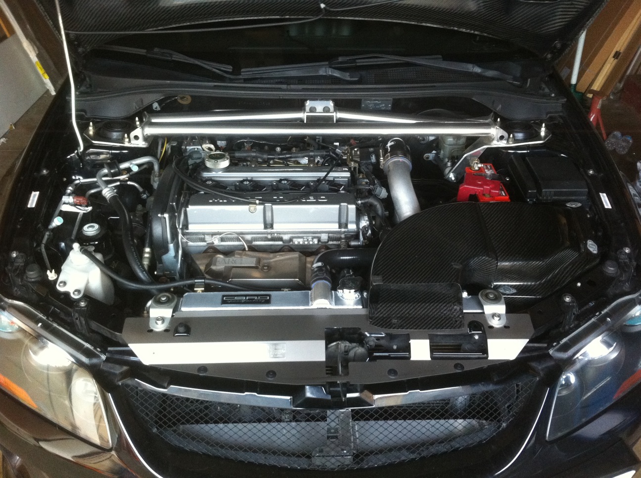 Name:  evoenginebay.jpg
Views: 0
Size:  402.7 KB