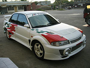 pics of EVO3 rally car thats &quot;ROAD LEGAL&quot;  only in the philippines-evo3.jpg