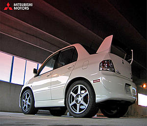 Lil white Evo 8-midget_evo8.jpg