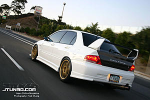 white vivid evo with RG's= sick!  ;)-gallery-2farticles-2fvividevo-2fgallery-2f027-2ejpg.jpg