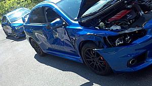 Hit a deer today on the way to Hyperfest...-crash-1.jpg