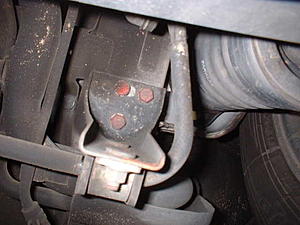 oz sway bar on an es-drivside.jpg