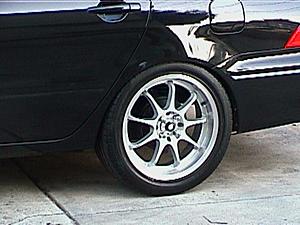 Car with new Shoes-nos2.jpg