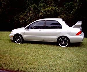 rims on a silver lancer-lg_left-20side.jpg