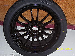 F/S Rota SVN 18&quot; Gloss Black w/Tires-100_0518.jpg