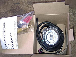 FS: AEM boost gauge upto 35PSI Brand NEW-img_20110405_175646.jpg