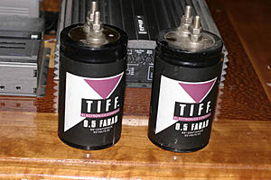 High end audiophile car stereo stuff...-tiff-capacitors.jpg