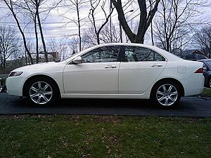 WTT: 2005 White Acura TSX AT Navi (NJ)-driver-side.jpg