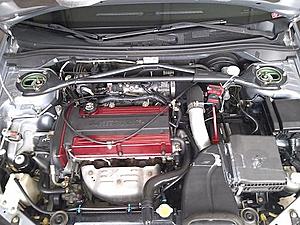 CA:  05 Silver Evo 8 MR-enginebay.jpg