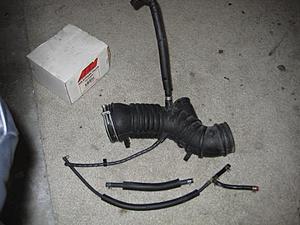 FS: 2 Stock EVO Airboxes and 1 Stock Turbo airtube w/oem boost line, and Fuel Pump-img_0679.jpg