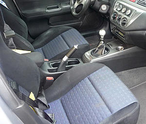 05' Evo 8 Front &amp; rear seats-p1060543-1-.jpg