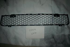 FS:OEM parts-RA lower grille-L&amp;R outer fog grille-steering column cover-TB Trunk lid-lower-grille.jpg