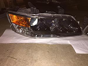 Evo 9 SE/MR headlights L&amp;R-img_0979.jpg