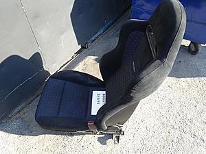 Evo 8 and 10 front seats-dsc06563-1-.jpg