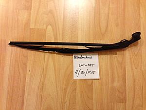 OEM Evo IX Rear wiper assembly *20$*-img_2970.jpg