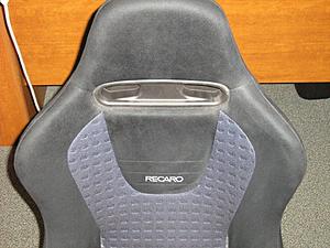 FS: Stock Evo Recaro Cloth Front Seats-p1010004_1.jpg