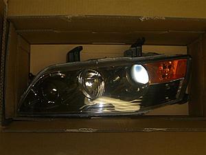 FS: Evo IX Headlights *cheap*-cimg0948-small-.jpg