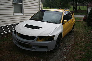 FS: Evo 8 yellow unibody or rolling chassis-parts-car_02.jpg