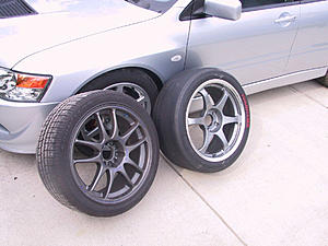 Giant Evo Part Out-tires2.jpg