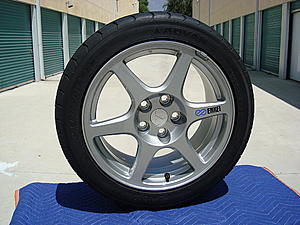 EVO 8 Stock Wheels &amp; Tires NEW-dsc00702.jpg