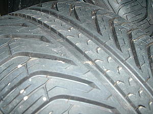 Michelin Pilot Sport A/S 245/40/17-tire-003.jpg