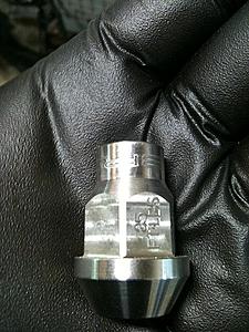 CBRD Titanium Lugnuts-lugs2.jpg