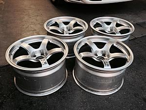 Advan TCIII - Silver finish- 18x10.5 +25-advan_tciii-20-.jpg