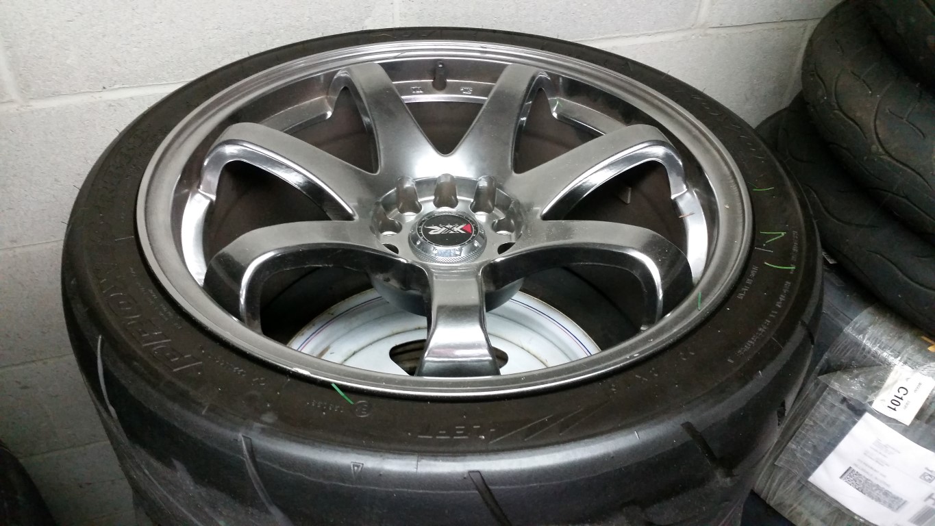 wheel tire for a x 9.5 18 recommended size Black rims with [Northeast]: FS 18x9.5 R888s XXR Chrome