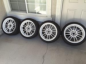 Volk Racing RE30 18x9.5 w/ Tires -Championship White, Excellent Condition--image.jpeg