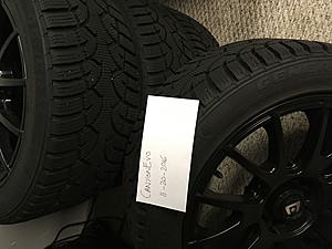 Motel MR118 w/ snow tires-wheels_sign.jpg