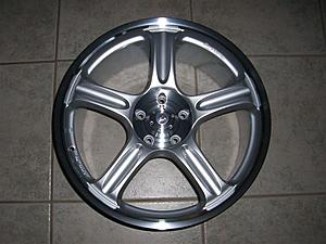 F/S Brand new 19&quot; racing hart GT5-rims003.jpg