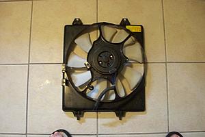 FS: Stock Radiator Fan-100_0675.jpg