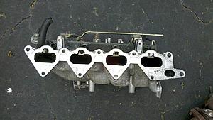 Some stock parts-2011-05-07_12-43-47_737.jpg