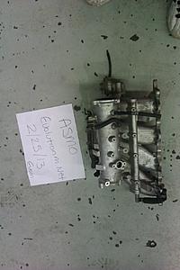 2003 VIII Head and Intake manifold-htc225-024.jpg