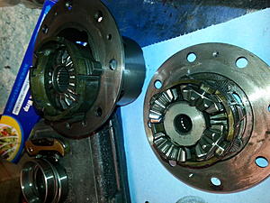 Clutch type rear limited slip differential carrier with bearings-20140423_010451.jpg