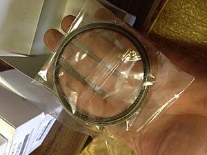 FS: BNIB OEM Evo 8 Piston Rings-photo-3-.jpg